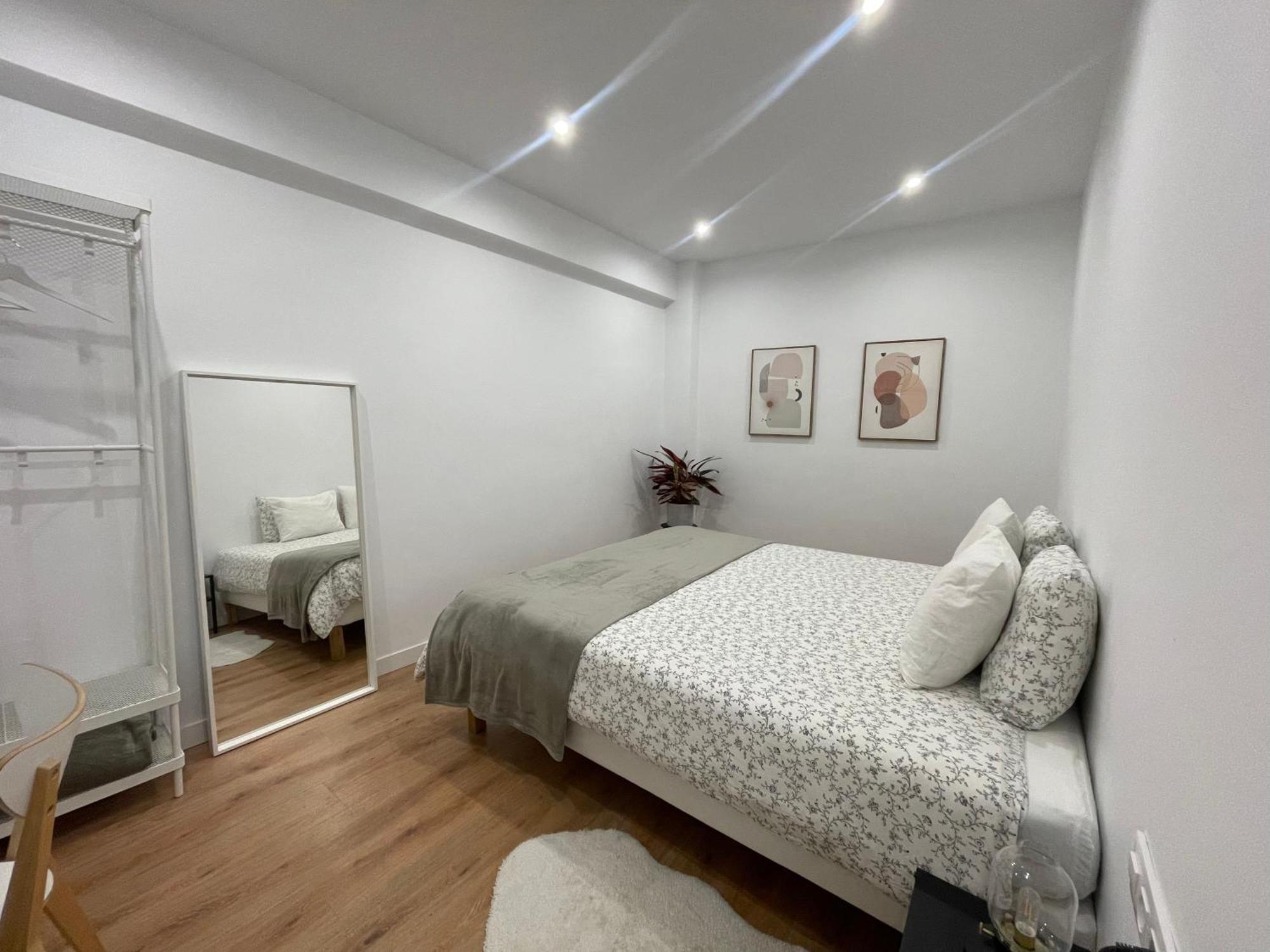 Habitacion Privada En El Centro De Bilbao Bagian luar foto
