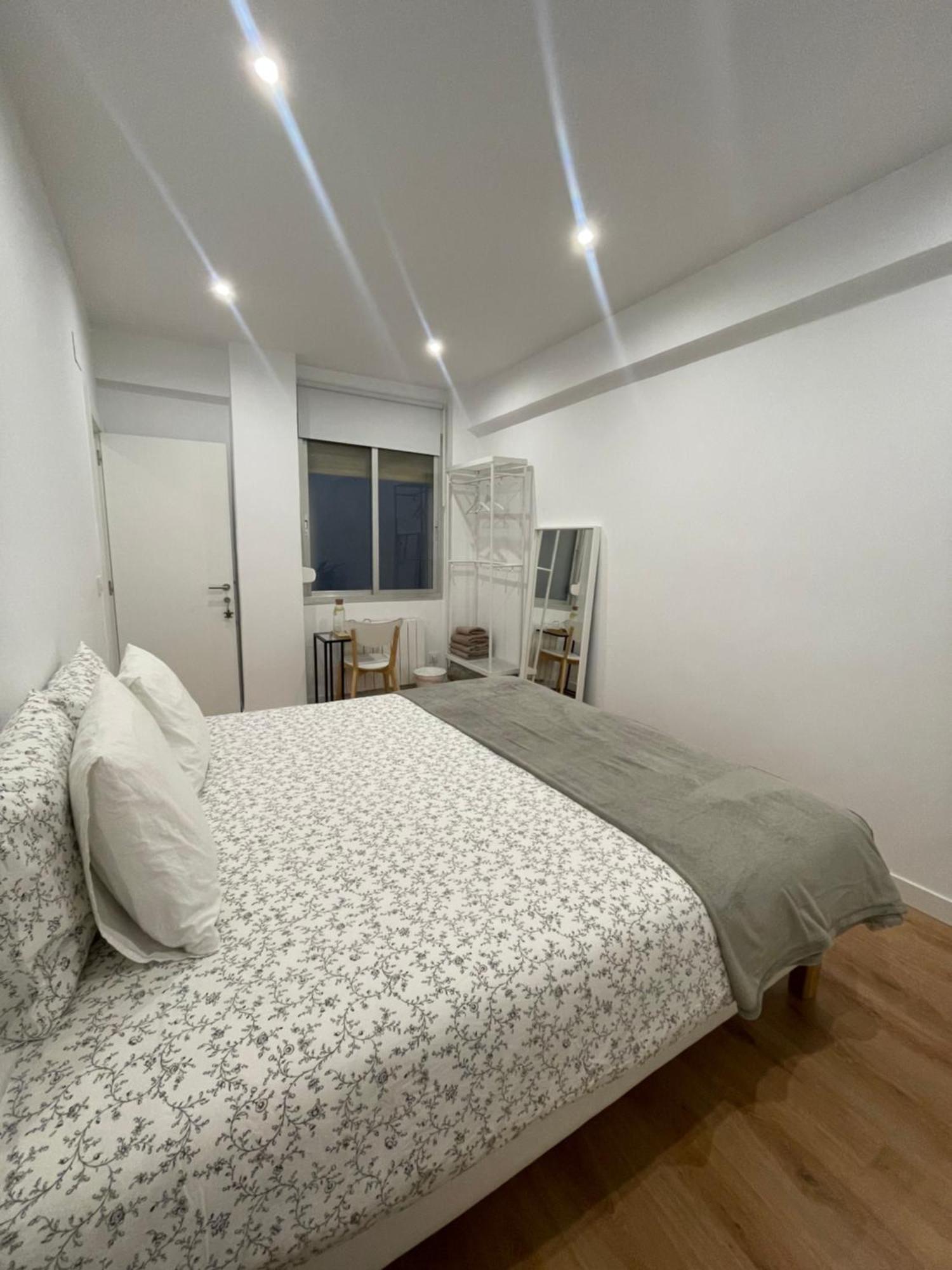 Habitacion Privada En El Centro De Bilbao Bagian luar foto